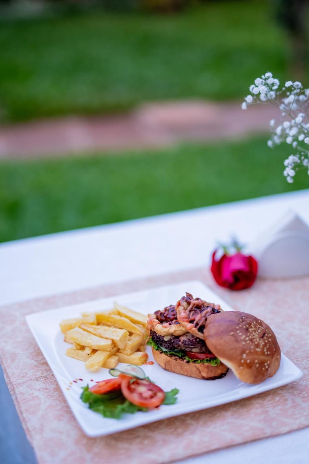 Hotel Cozy Stead Nairobi Exterior foto